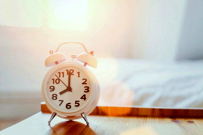 Vantaggi Di Svegliarsi Presto - I Nostri 9 Consigli Per Fare Una Routine Mattutina